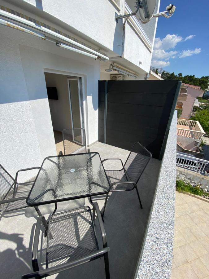 Apartmani Jukanovic Башка-Вода Экстерьер фото