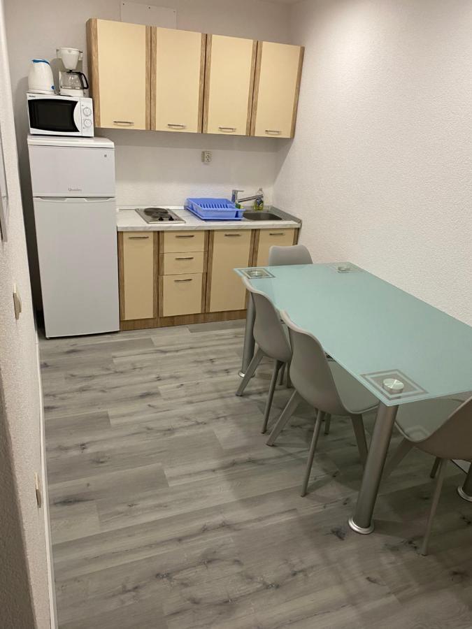 Apartmani Jukanovic Башка-Вода Экстерьер фото